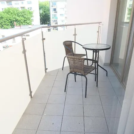 Bialy Apartament * קולובז'ג