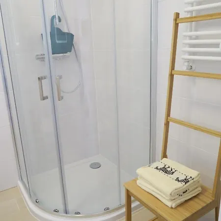 Bialy Apartament Apartamento Kołobrzeg